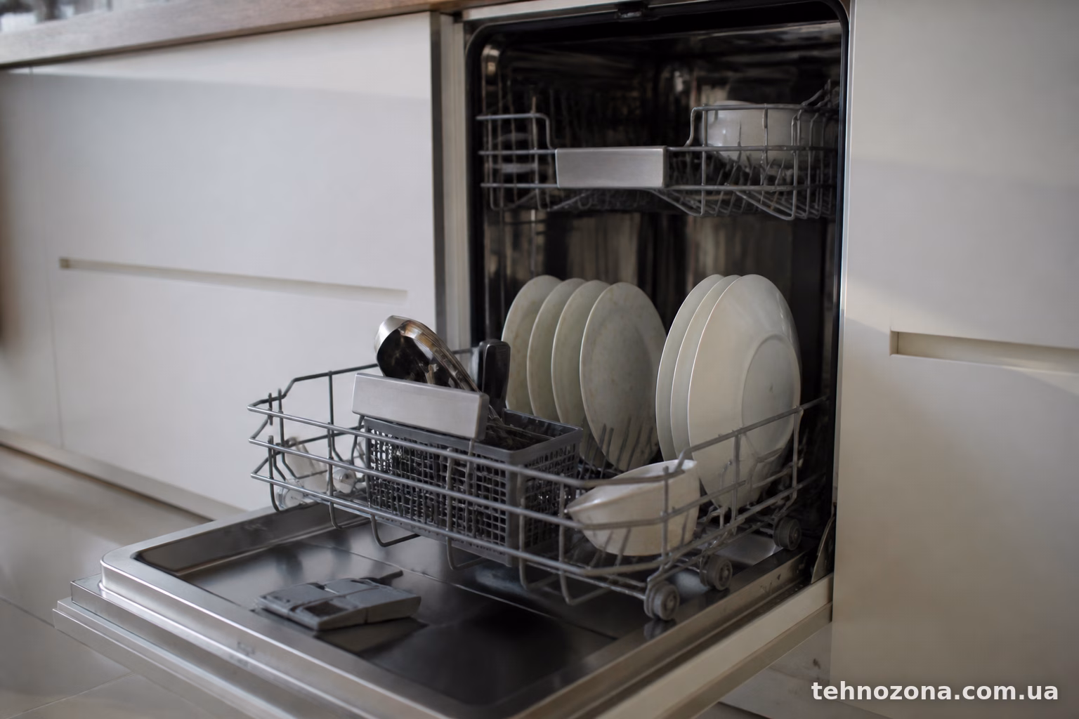 Bosch SMV8YCX02E не сушить посуд